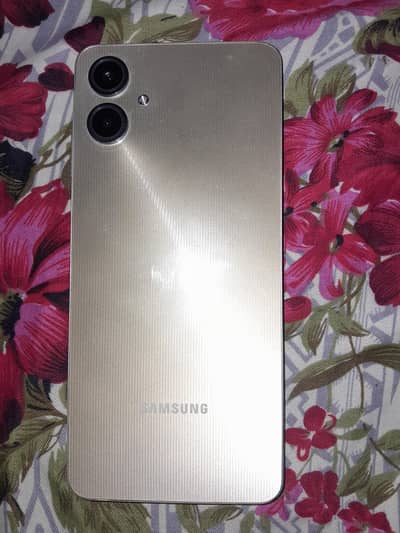 Samsung Mobile A06