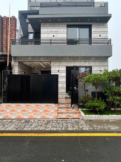 5 Marla Brand New Modern House for Sale Etihad Town Phase 1, Lahore