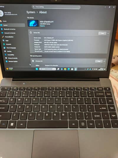 Laptop MECHREVO R14P