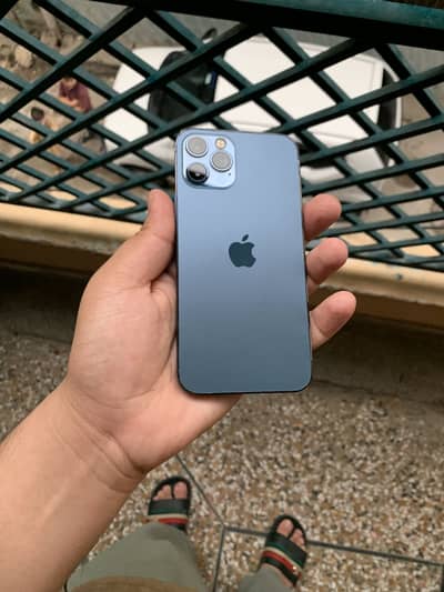 Apple iPhone 12 Pro