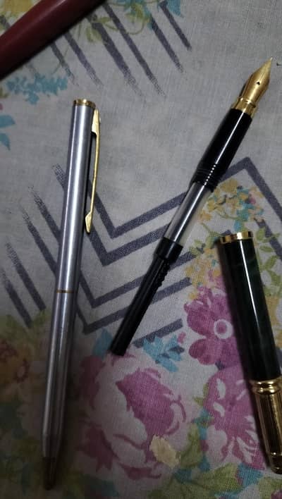 fountains and ballpoint pens