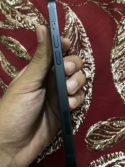 Apple iPhone 14