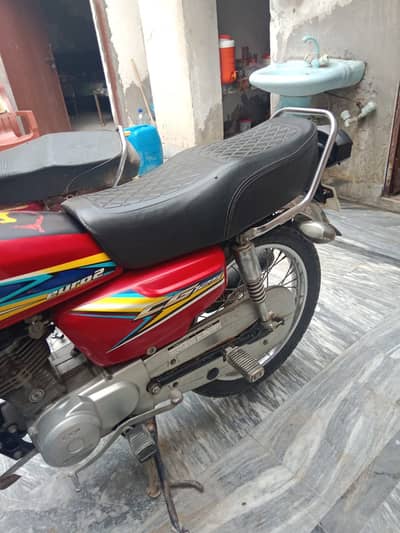 Honda 125 (2013 Model)