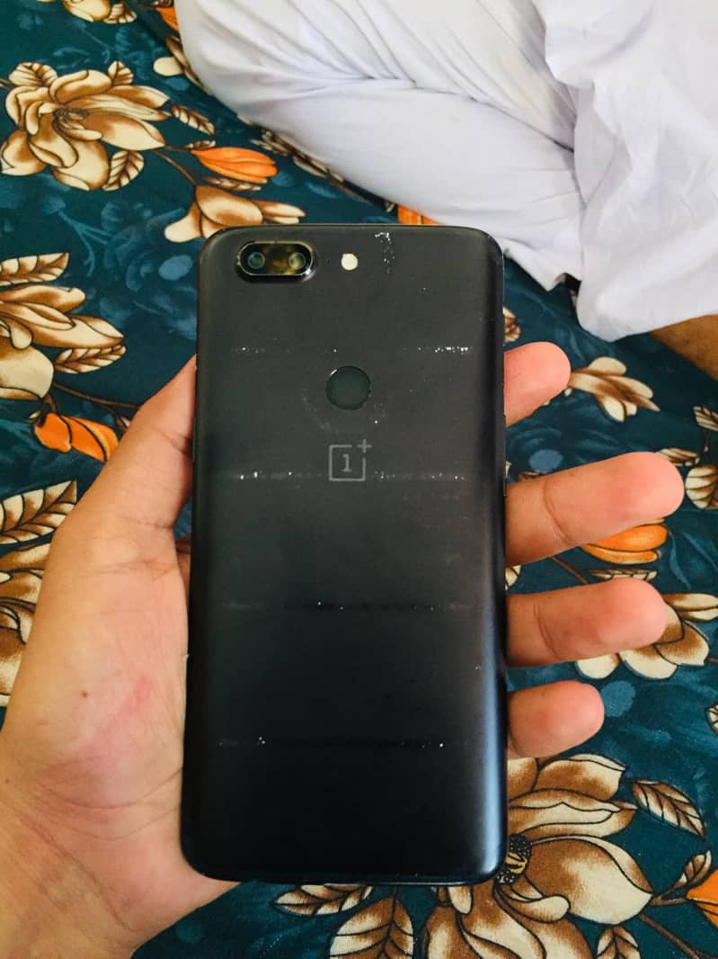One Plus 5T 2