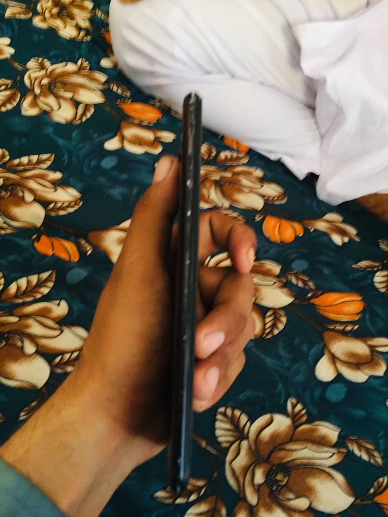 One Plus 5T 4