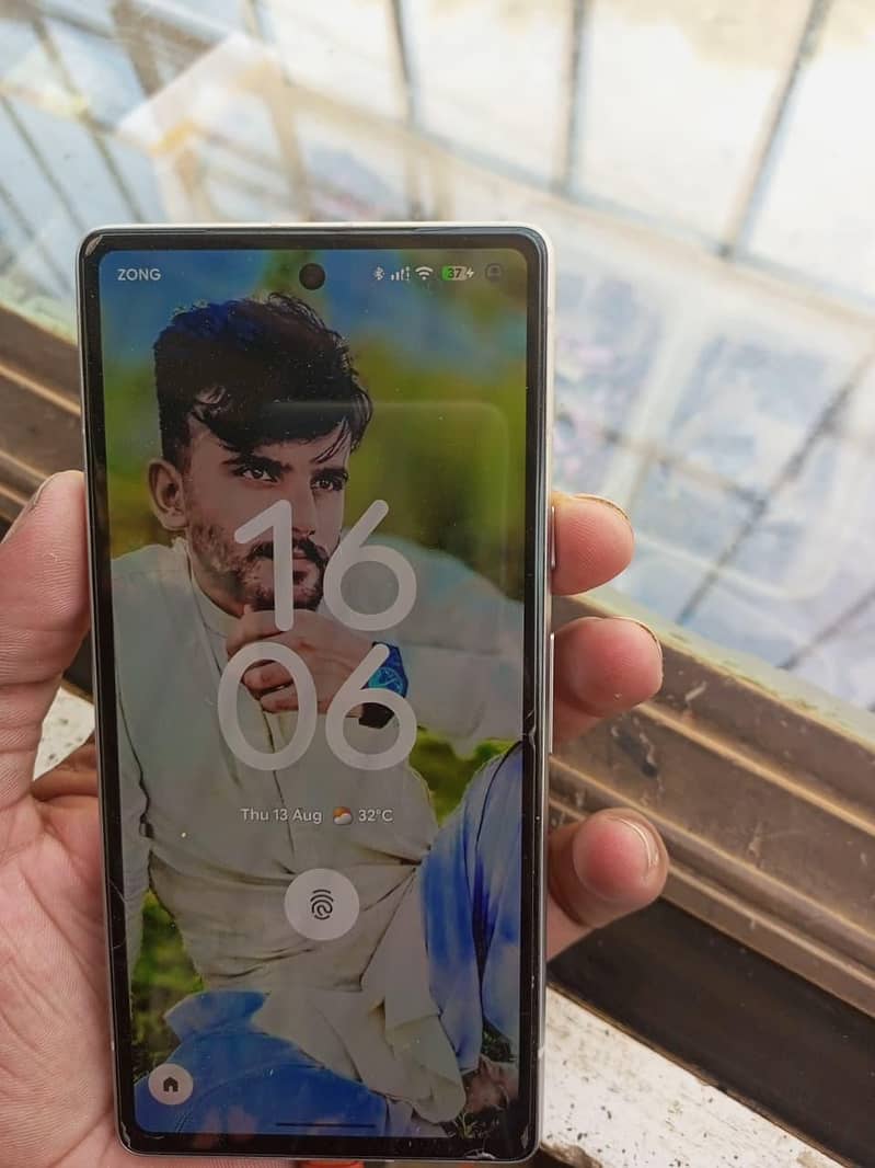 Google Pixel 7a 1