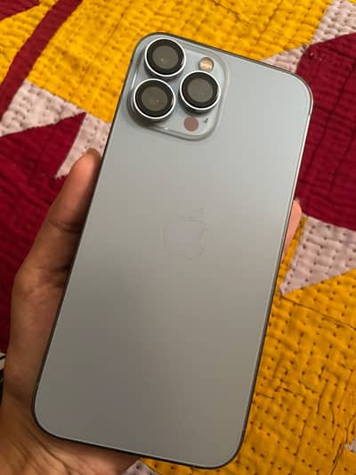 Apple iPhone 13 Pro Max