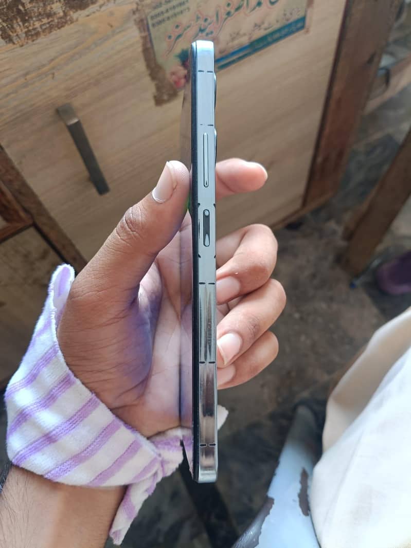 Infinix Note 30 2