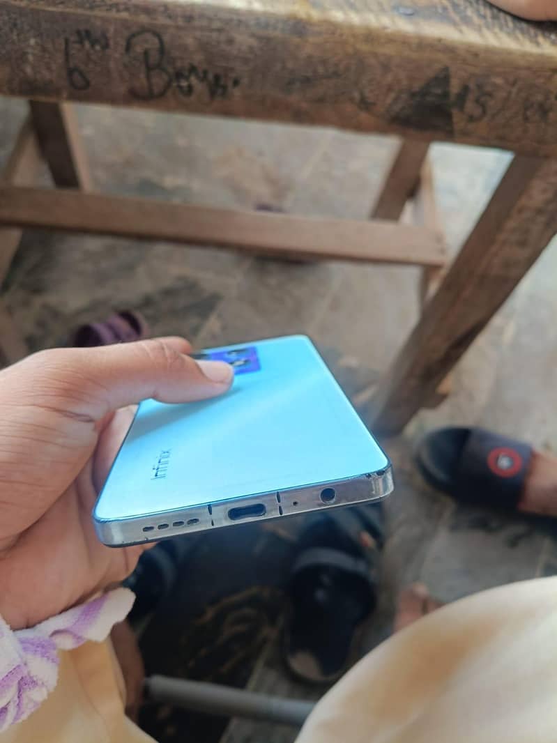 Infinix Note 30 6