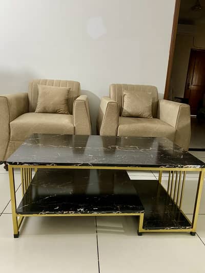 Center Table for sell.