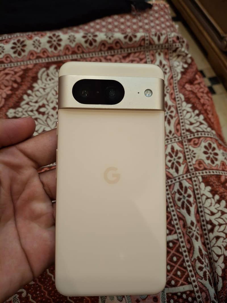 Google Pixel 8 Pro 1