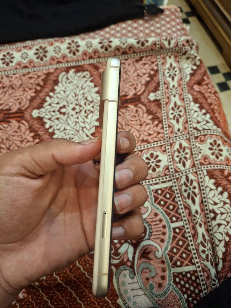 Google Pixel 8 Pro 3