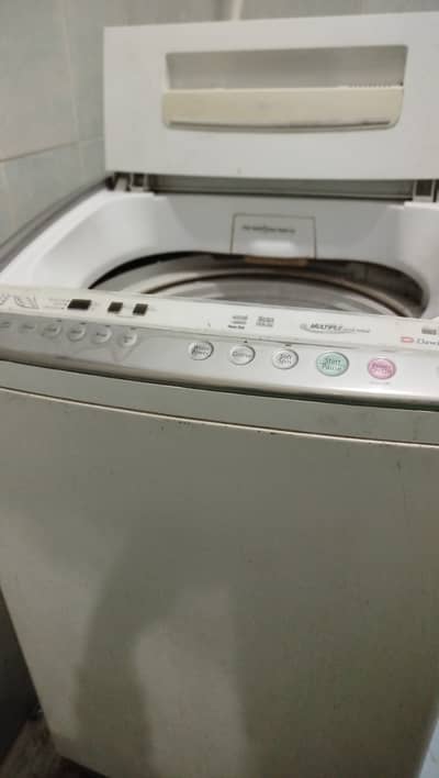 dawlance Fully automatic washing machine (capacity 8kg)