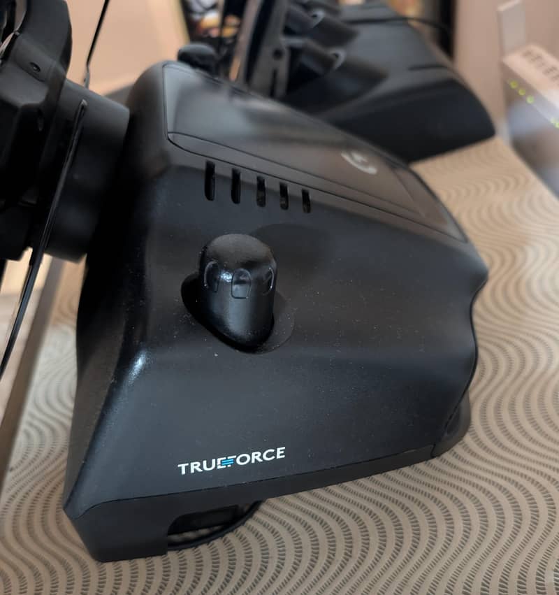 Logitech G923 1