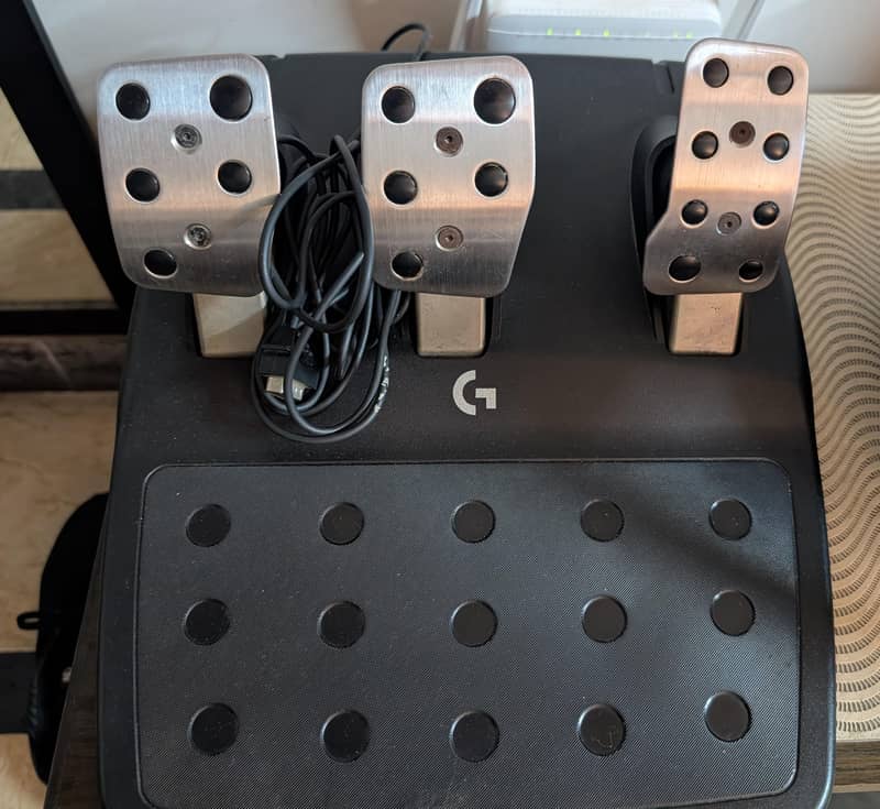 Logitech G923 3