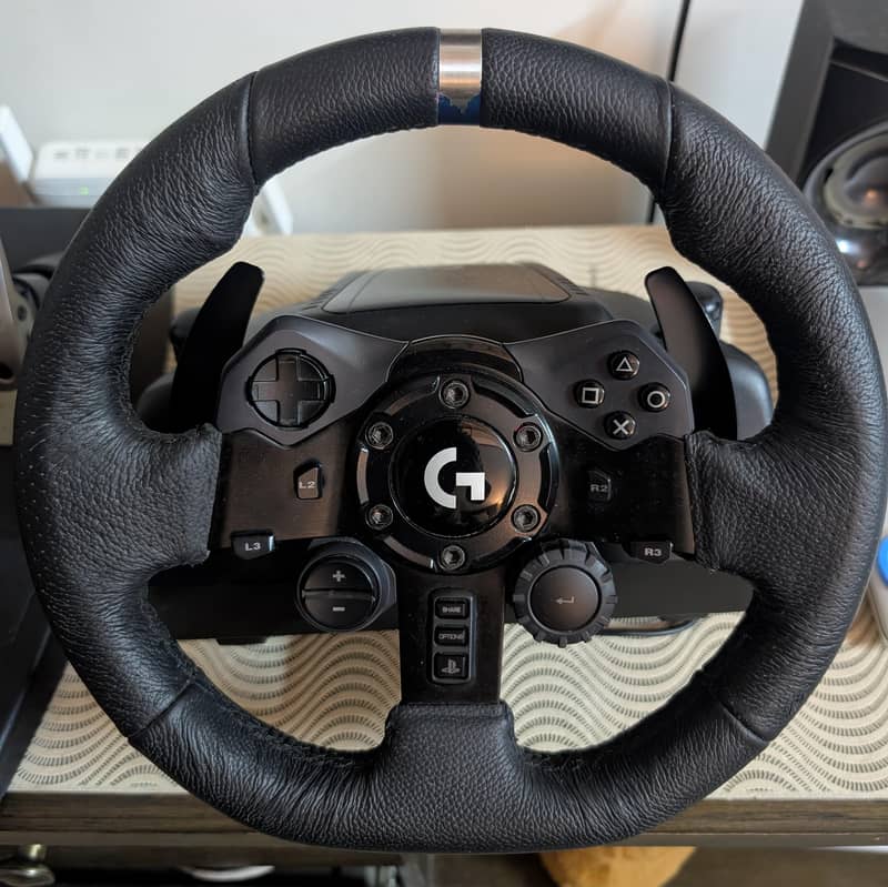 Logitech G923 5