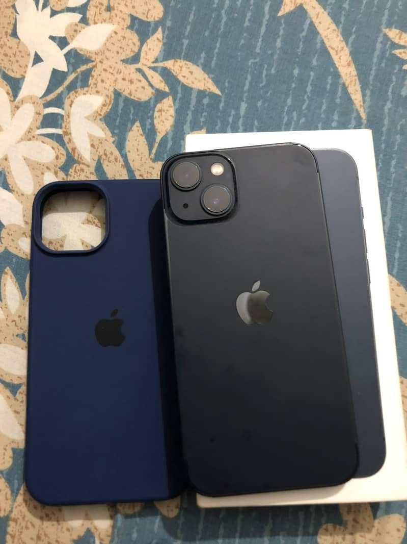 Apple iPhone 13 1