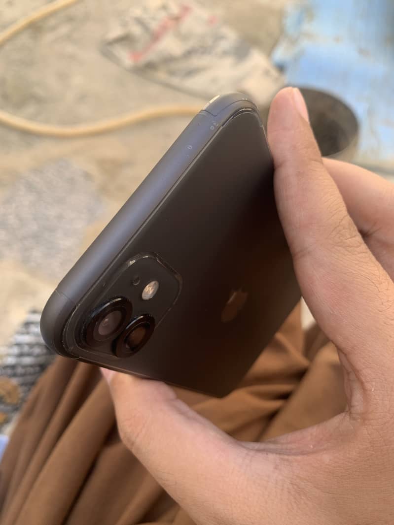 Apple iPhone 11 1