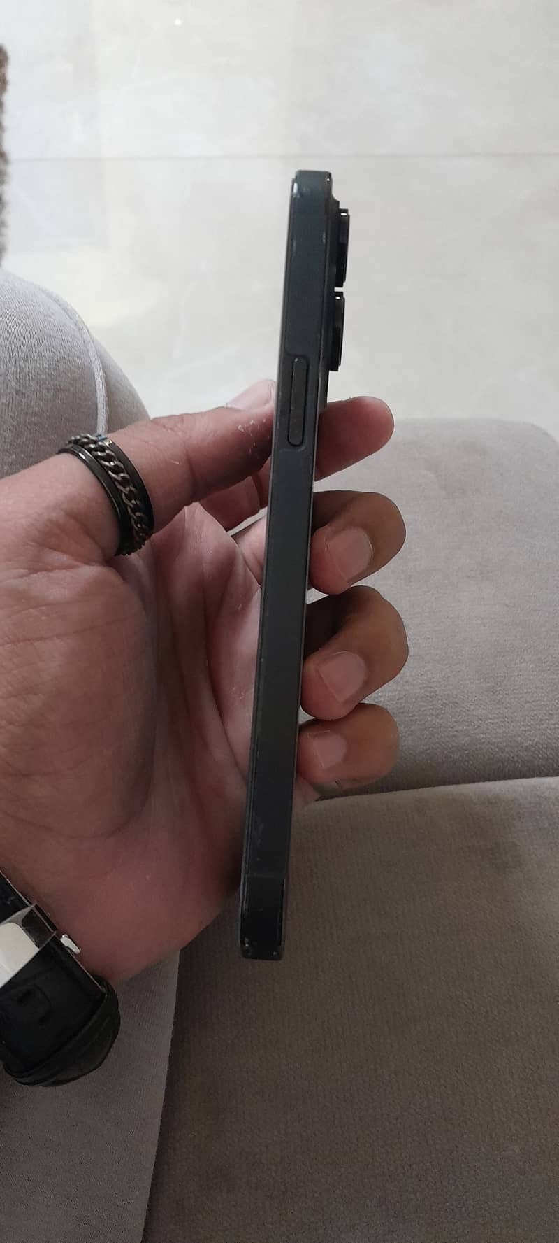 Apple iPhone 14 Pro Max 1