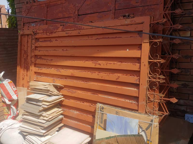 Solid Iron Gates 2