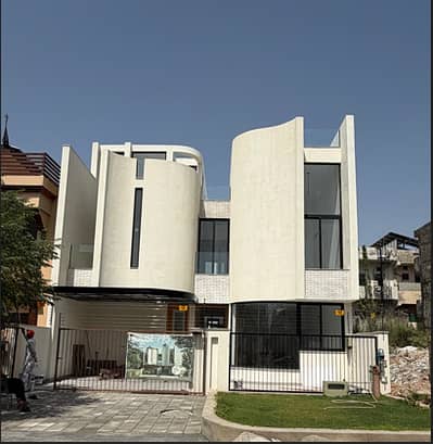 35*70 10 marla Brandnew Modern house for sale in G-14/4 Islamabad