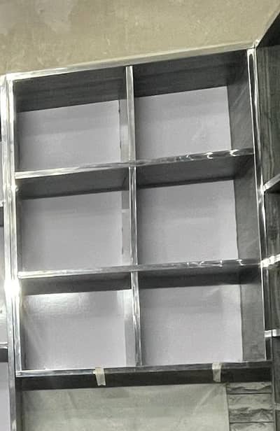 OFFICE / FURNITURE/ AVAILABLE/USED