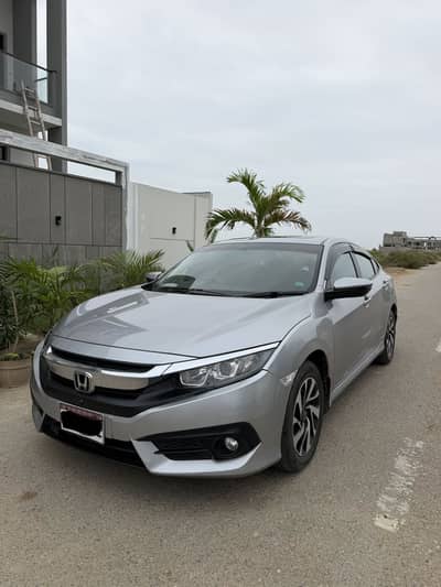 Honda Civic 2018 oriel Ug red meter
