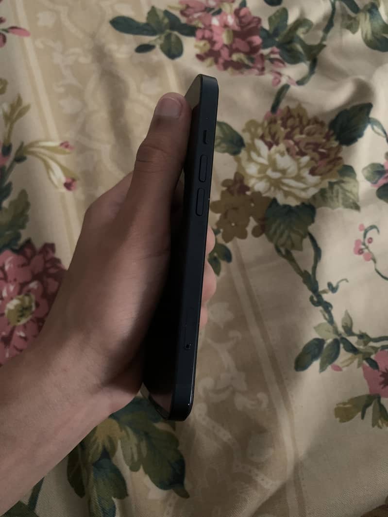 iPhone 13 exchange 2