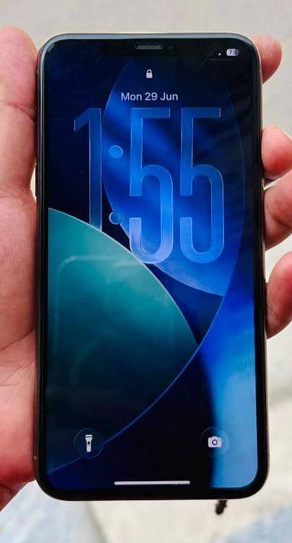 Apple iPhone 11 Pro Max 0