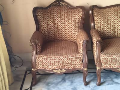 reliable sofa set