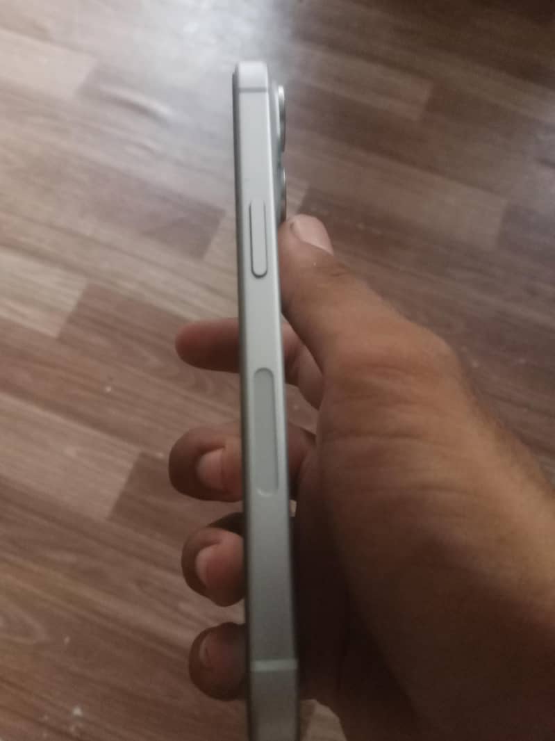 Apple iPhone 15 1
