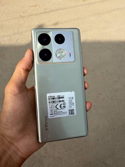 Infinix Note 40 Pro