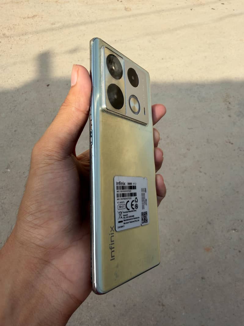 Infinix Note 40 Pro 1