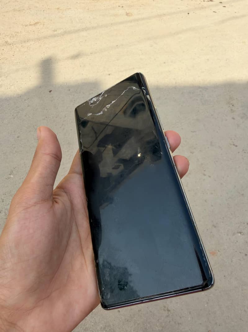 Infinix Note 40 Pro 5