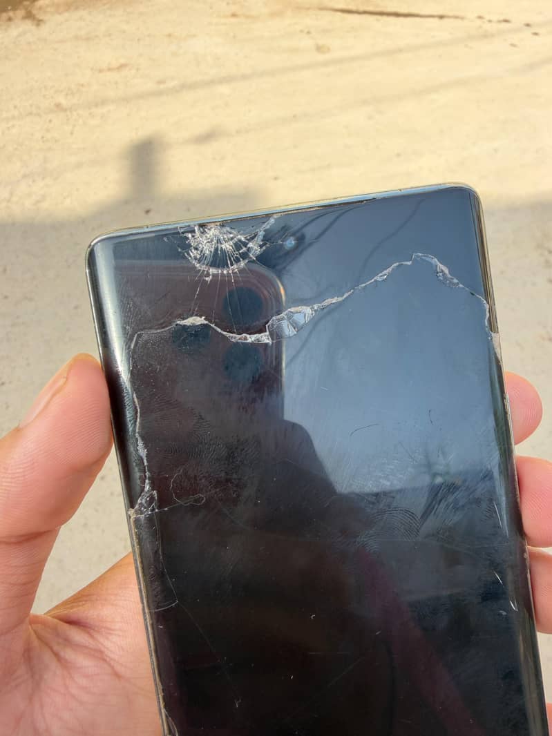 Infinix Note 40 Pro 6