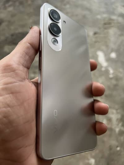 Vivo Y04