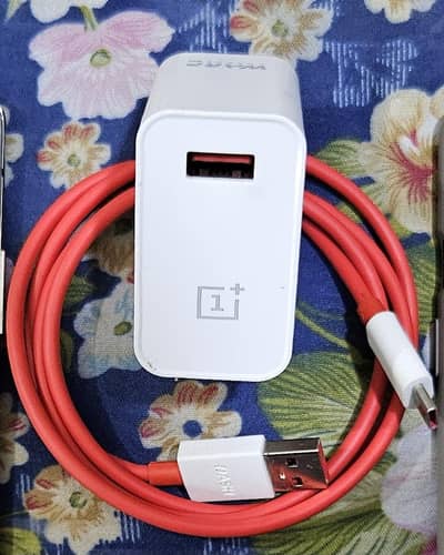 oneplus charger 2 day used