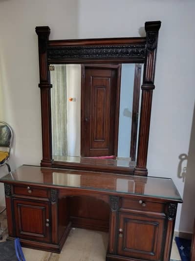 Premium Wooden Dressing Table With Large Mirror