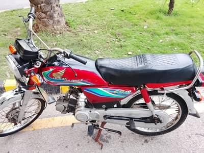 Honda cd70 2017. . Engine pack. . smooth drive. . price final