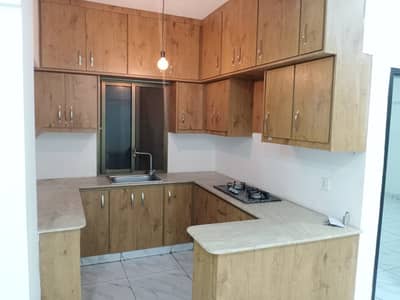 3 BED DD FLAT AVAILABLE FOR RENT In Block 7 Gulistan-E-Jauhar Karachi