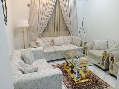 2BED-DD FLAT SEMI WEST, CORNER, ROAD FACING, AVAILABLE FOR SALE AT MAIN MUNAWAR CHOWRANGI, BLOCK-14 GULISTAN-E-JAUHAR KARACHI