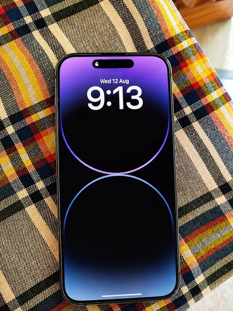 Apple iPhone 14 Pro Max 0