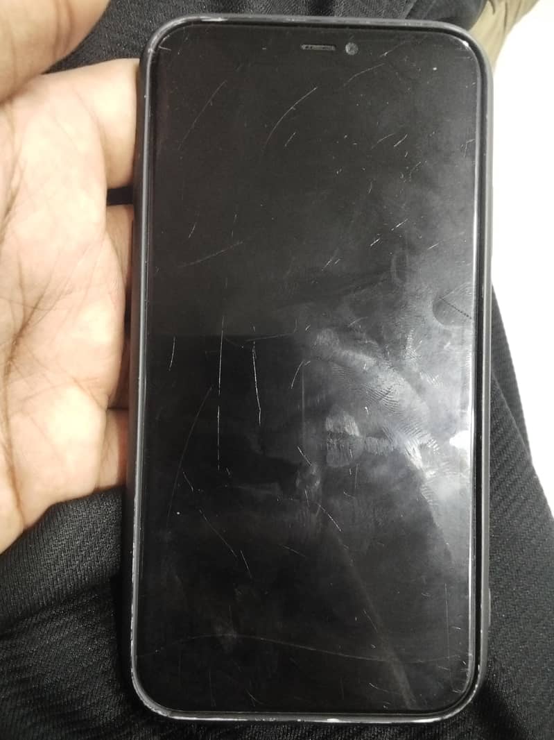Apple iPhone 11 6