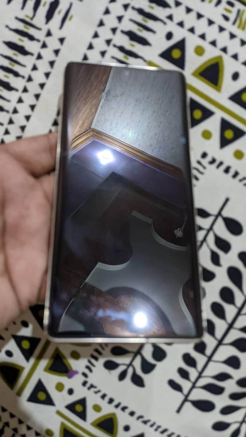 Google Pixel 7 Pro 4