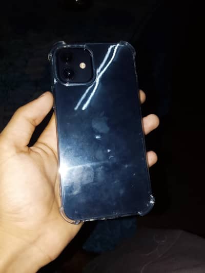 Apple iPhone 12