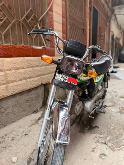 Honda CD 70 best condition for sale