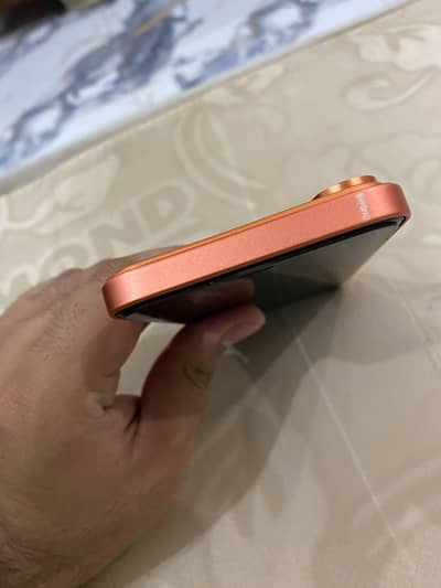 Apple iPhone XR convert 17 pro