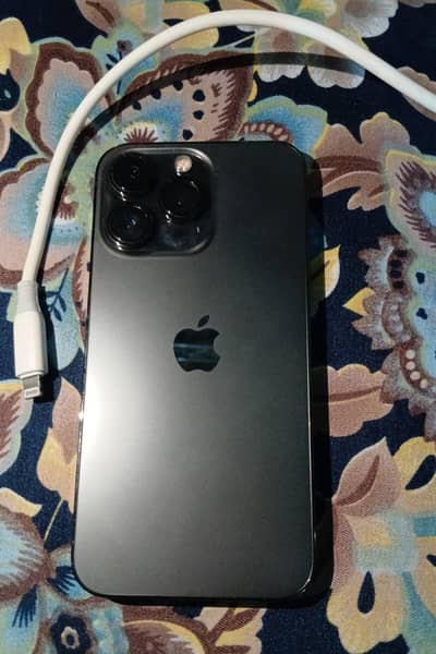 Apple iPhone 13 Pro 256GB scratch less New