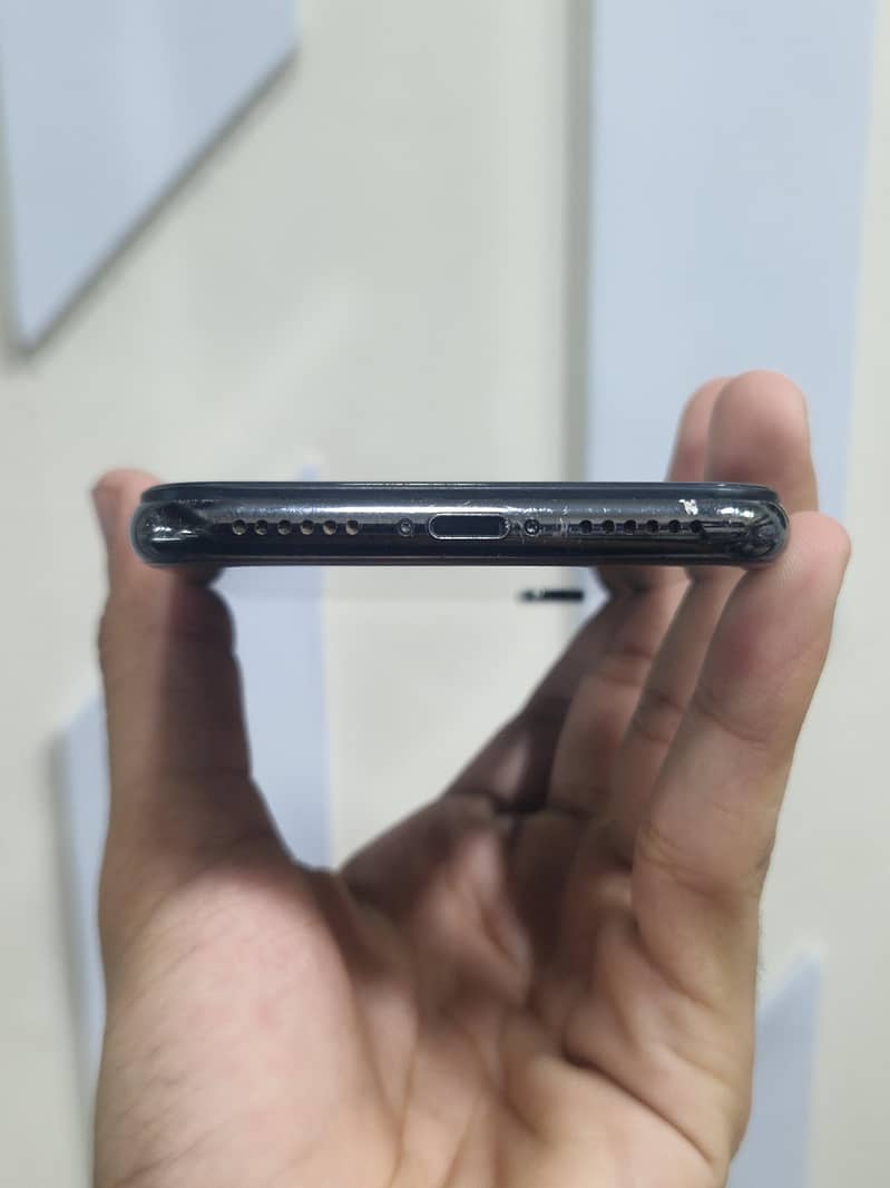 Apple iPhone X 2