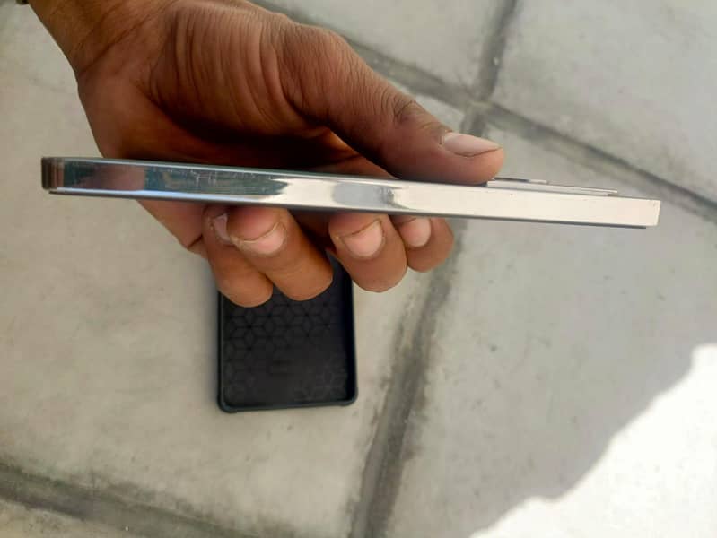 Infinix Note 40 2